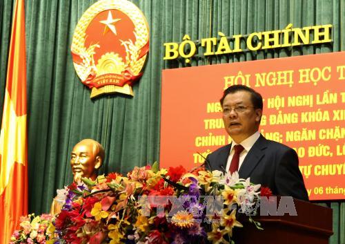 Ngăn chặn nhũng nhiễu trong quản lý tài sản công